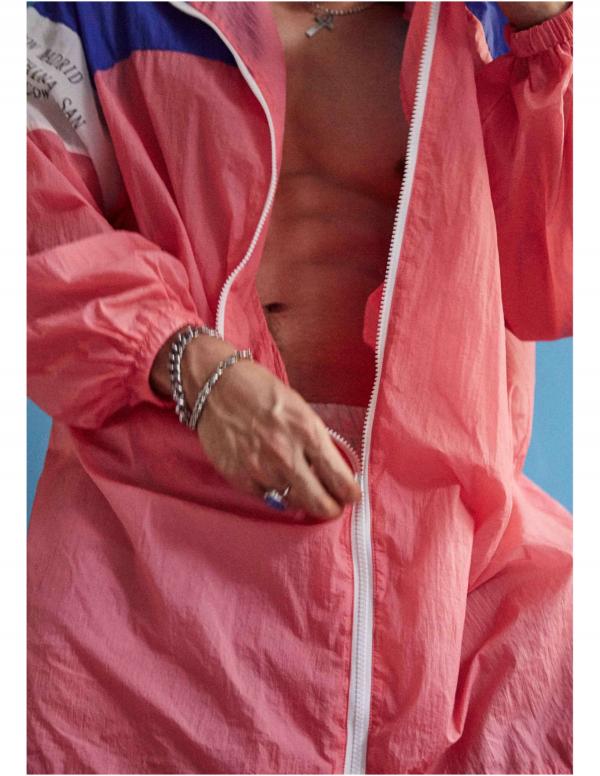 HABITSMEN-01--Dew-Nattapong-Promsing