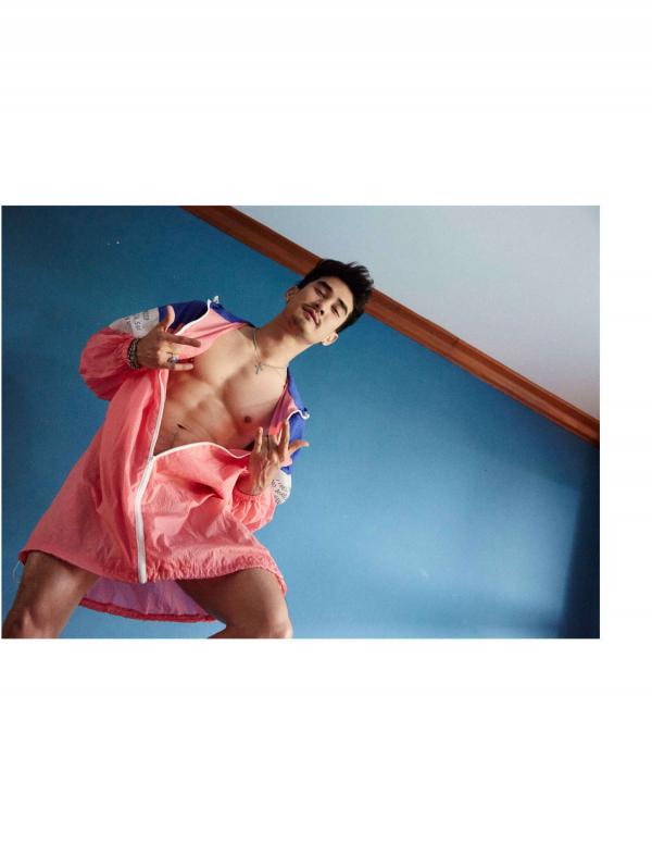 HABITSMEN-01--Dew-Nattapong-Promsing