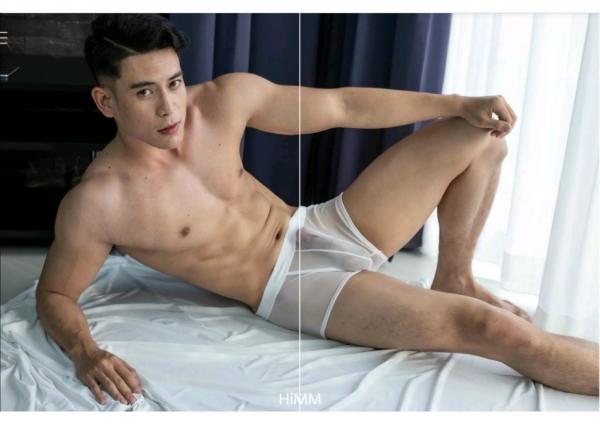 HiMM-12--Naked-Issue