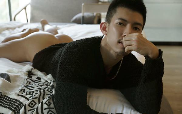 Homme-vol1--Silveron