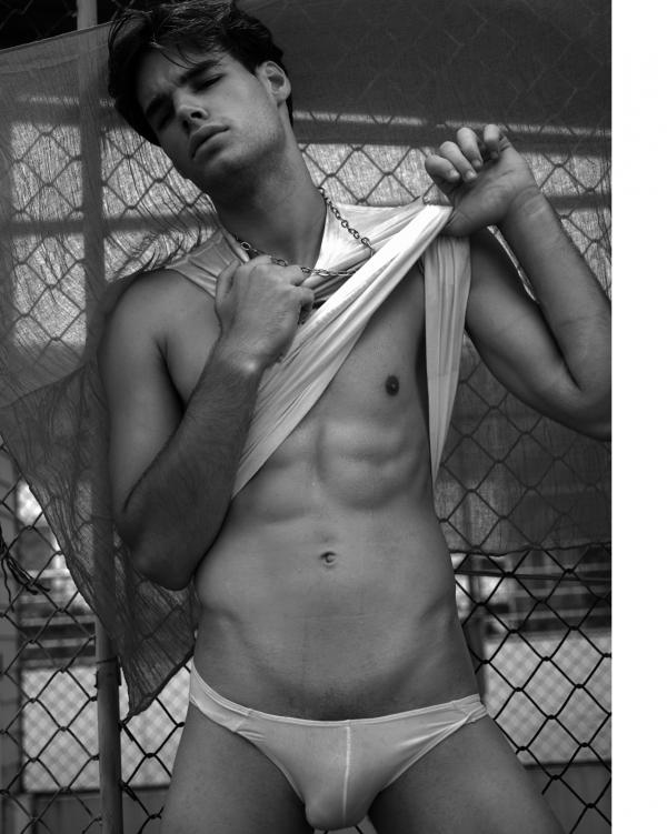 Homme-vol1--Silveron