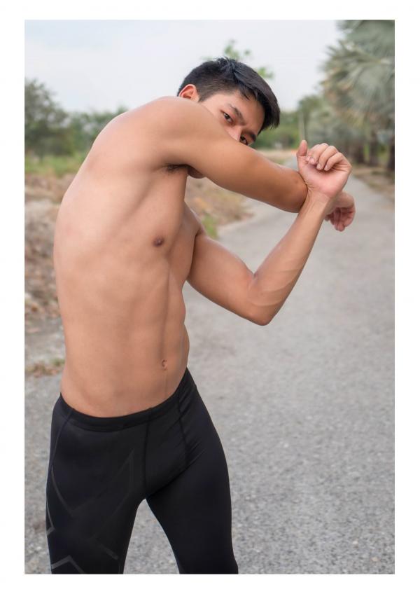 HunGer-Homme-02--Fame-Krittapat