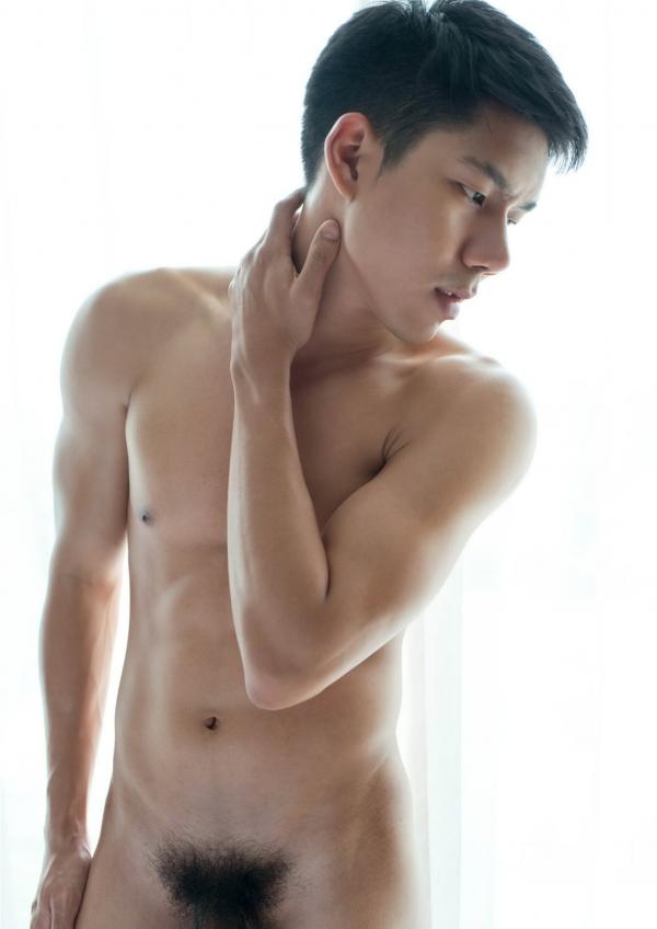 HunGer-Homme-02--Fame-Krittapat