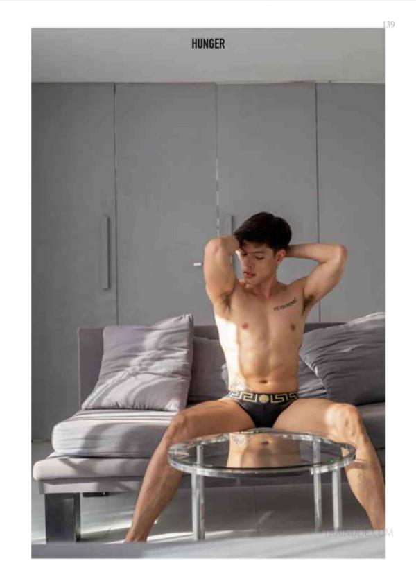 HunGer-Homme-09--ARM-Akkharat