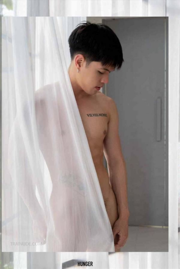 HunGer-Homme-09--ARM-Akkharat