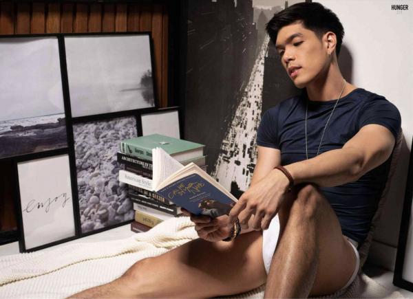 HunGer-Homme-09--ARM-Akkharat