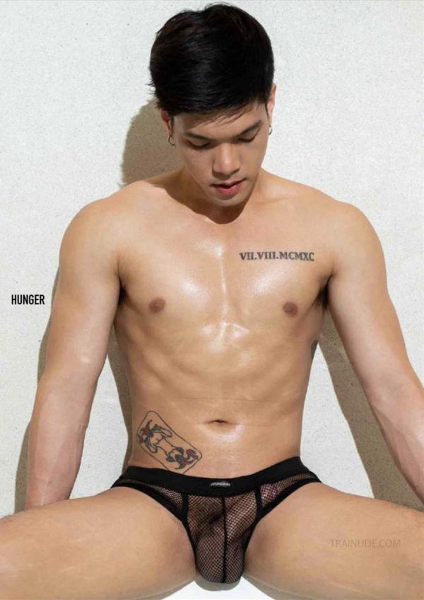 HunGer-Homme-09--ARM-Akkharat