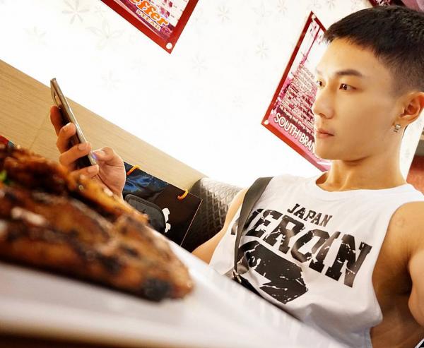 Hunger-Homme--Ice-Ratawit