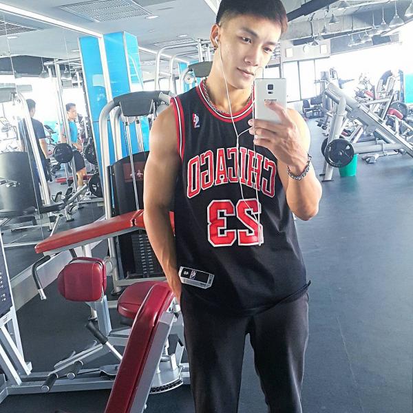 Hunger-Homme--Ice-Ratawit