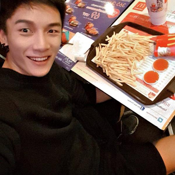 Hunger-Homme--Ice-Ratawit