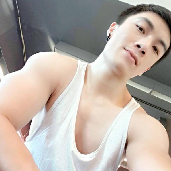 Hunger-Homme--Ice-Ratawit