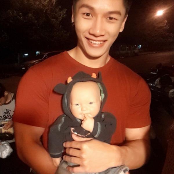 Hunger-Homme--Ice-Ratawit