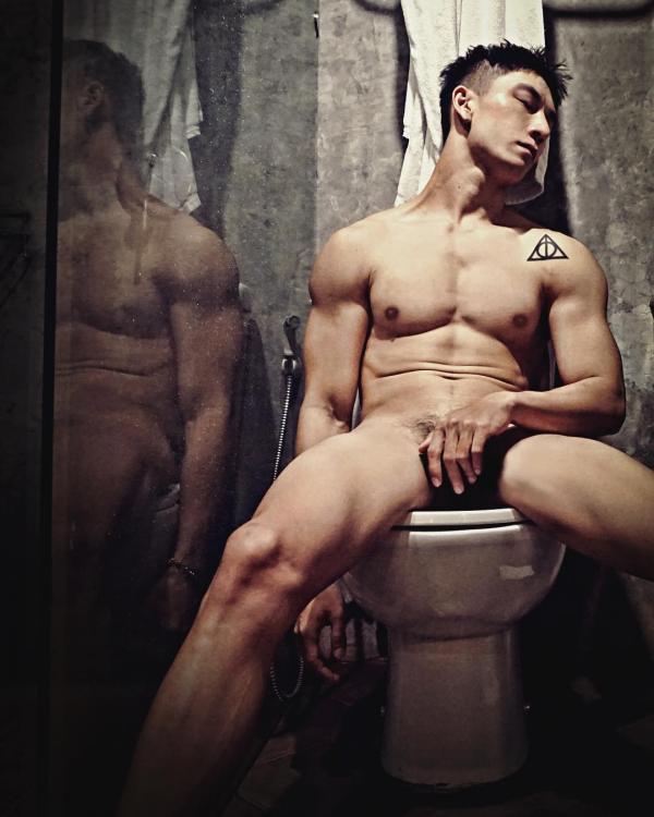 Hunger-Homme--Ice-Ratawit