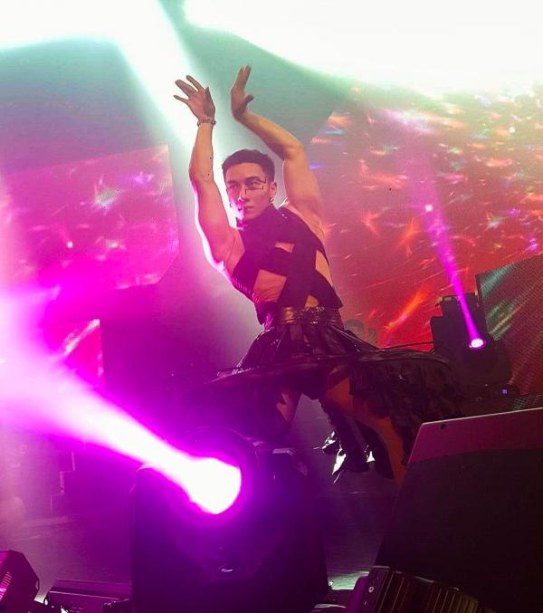 Hunger-Homme--Ice-Ratawit