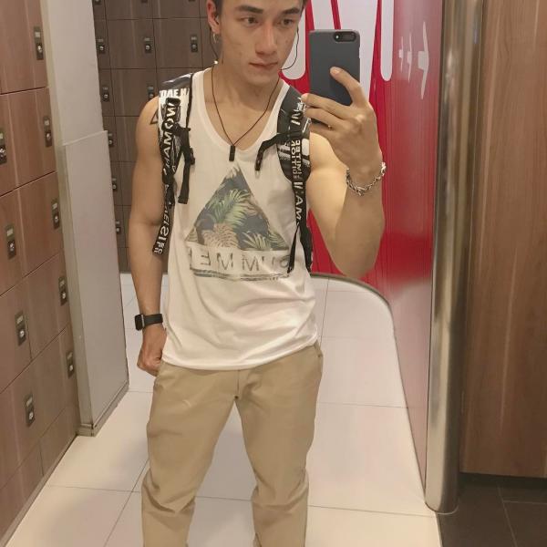 Hunger-Homme--Ice-Ratawit