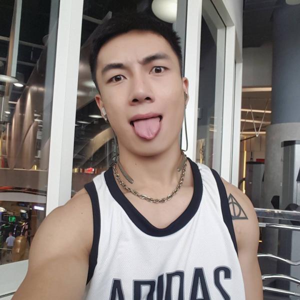 Hunger-Homme--Ice-Ratawit