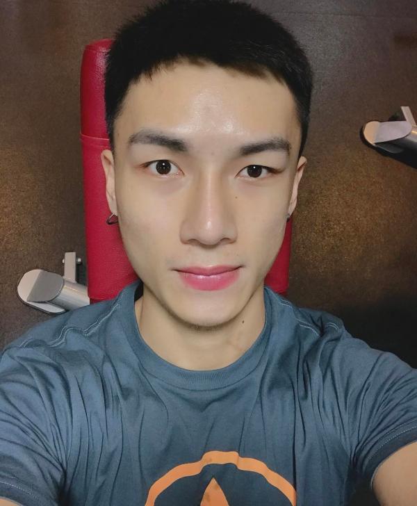 Hunger-Homme--Ice-Ratawit