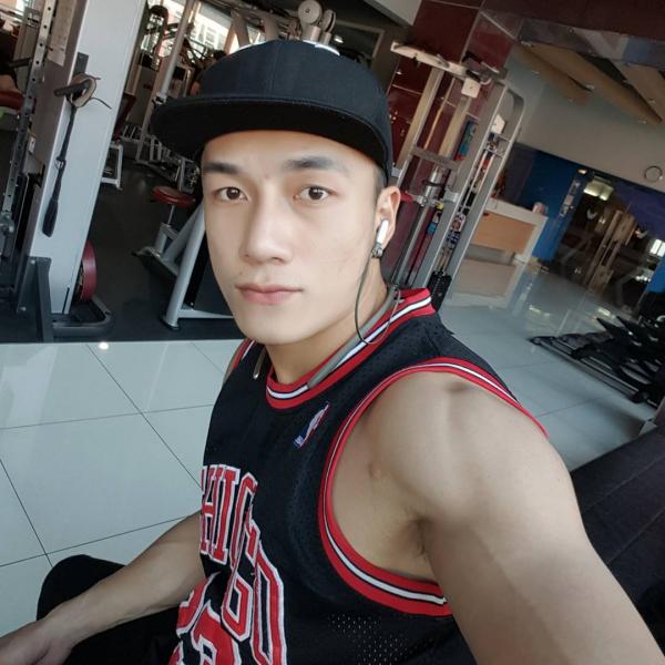 Hunger-Homme--Ice-Ratawit