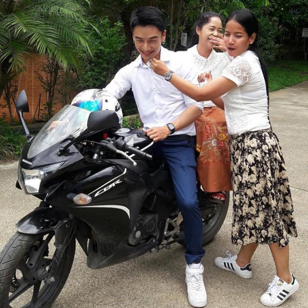 Hunger-Homme--Ice-Ratawit