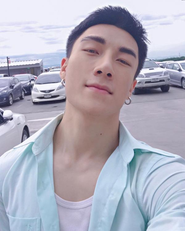 Hunger-Homme--Ice-Ratawit