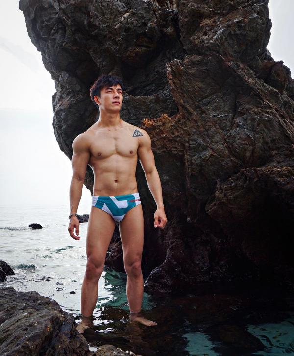 Hunger-Homme--Ice-Ratawit