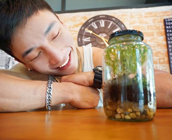 Hunger-Homme--Ice-Ratawit