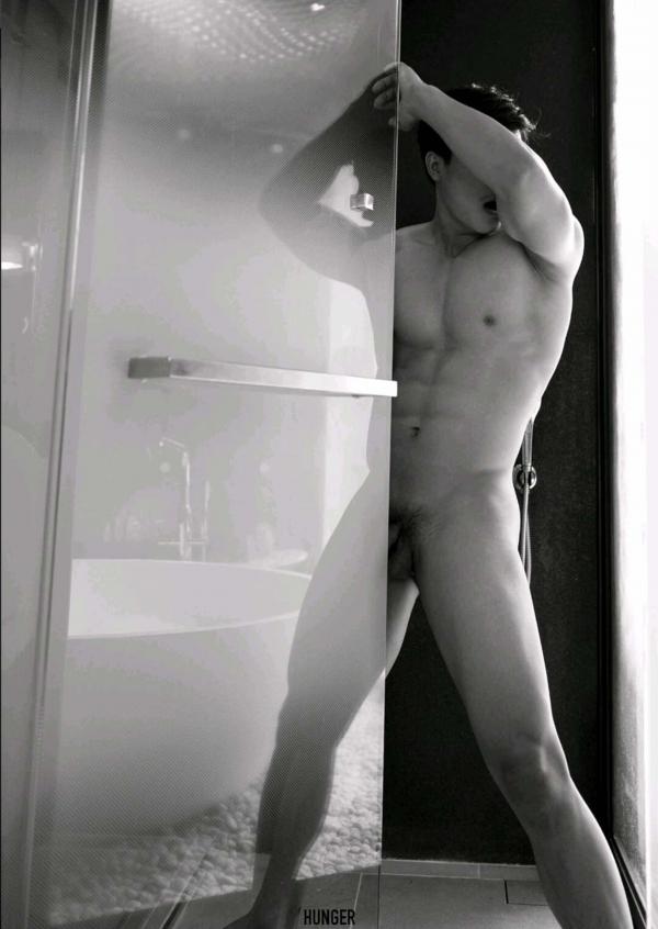 Hunger-Homme-04--Big-Panithan