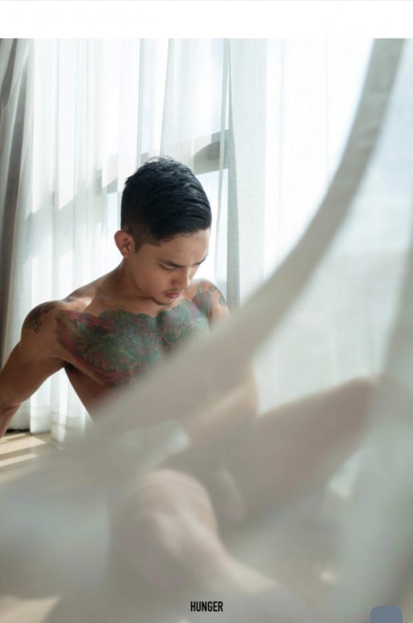 Hunger-Homme-06--Tick-Saksit