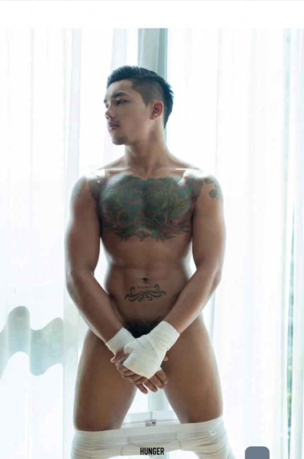 Hunger-Homme-06--Tick-Saksit