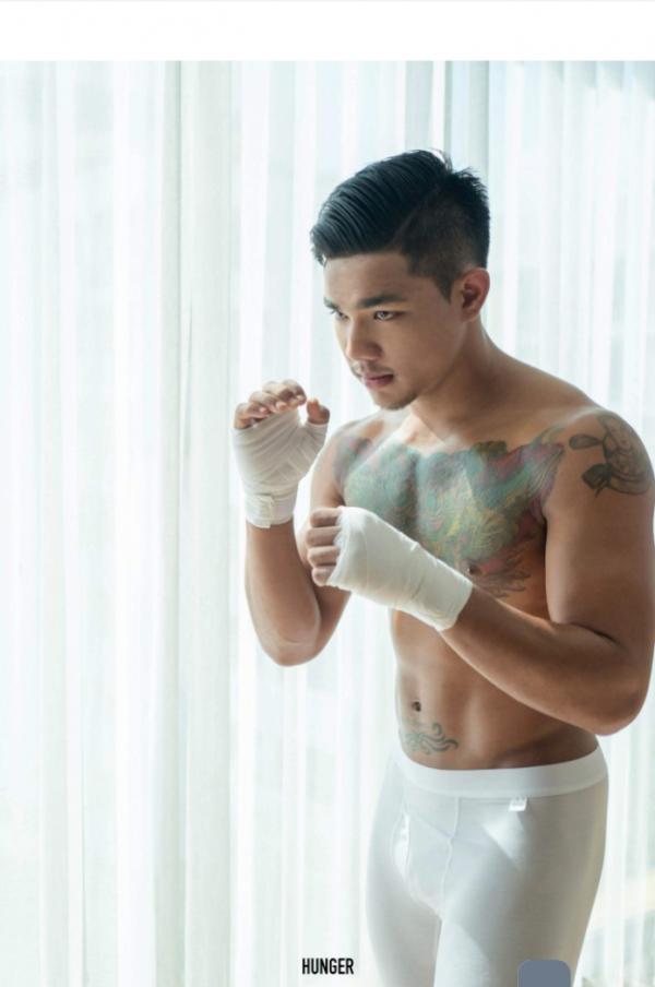 Hunger-Homme-06--Tick-Saksit