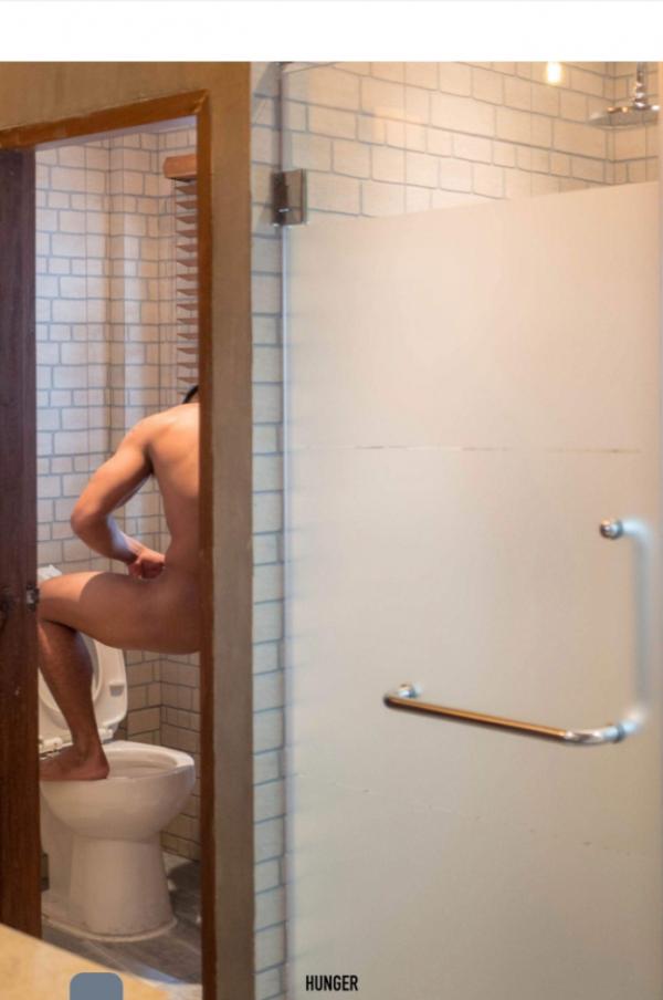 Hunger-Homme-06--Tick-Saksit