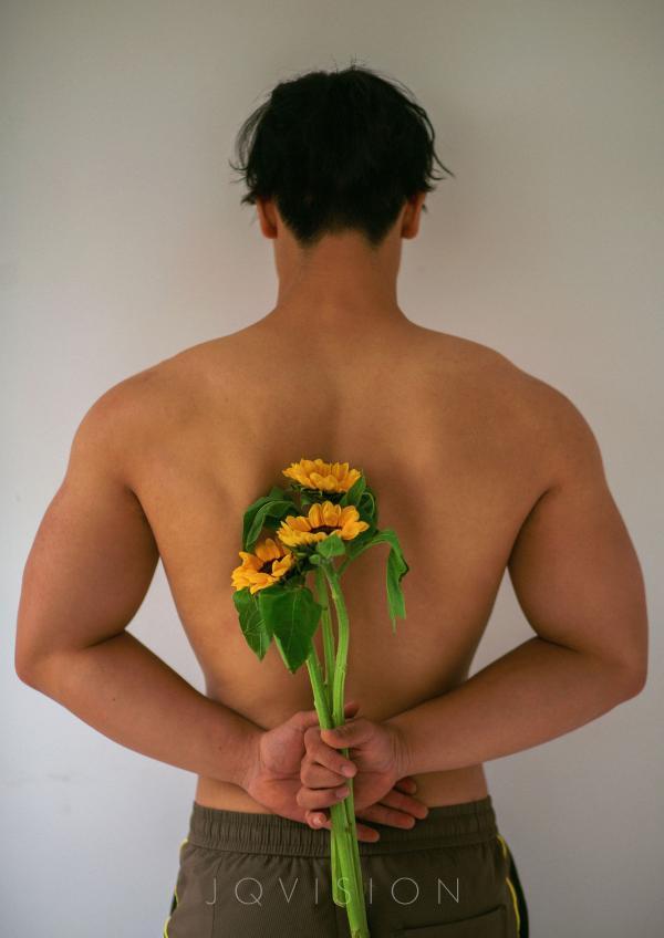 JQVISION-ISSUE-06-–-Zeng-Haoran