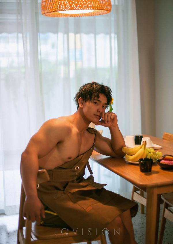 JQVISION-ISSUE-06-–-Zeng-Haoran