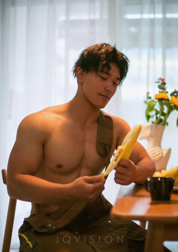 JQVISION-ISSUE-06-–-Zeng-Haoran