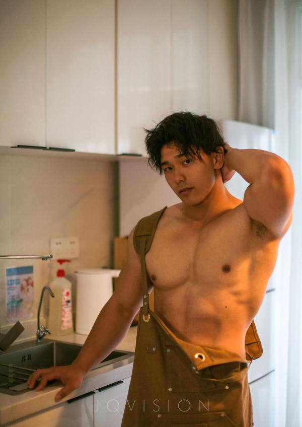 JQVISION-ISSUE-06-–-Zeng-Haoran