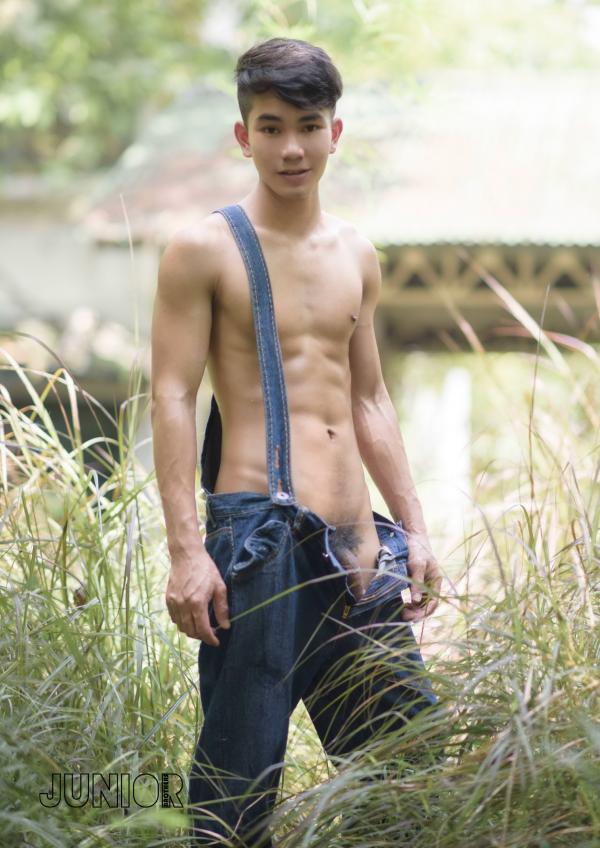 Junior-by-Brothers-2---Mr.-Korn