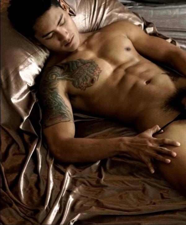 LOVERS-03--All-The-Lovers--Pics--BtS-