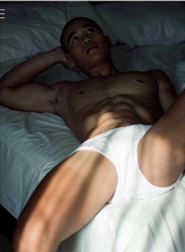 Lost-Boy-02--Moss-Skinned-Boy