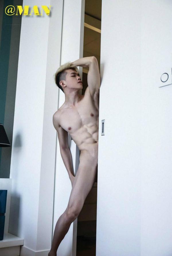 MAN--No.01---Kuala-Lumper-Fashion