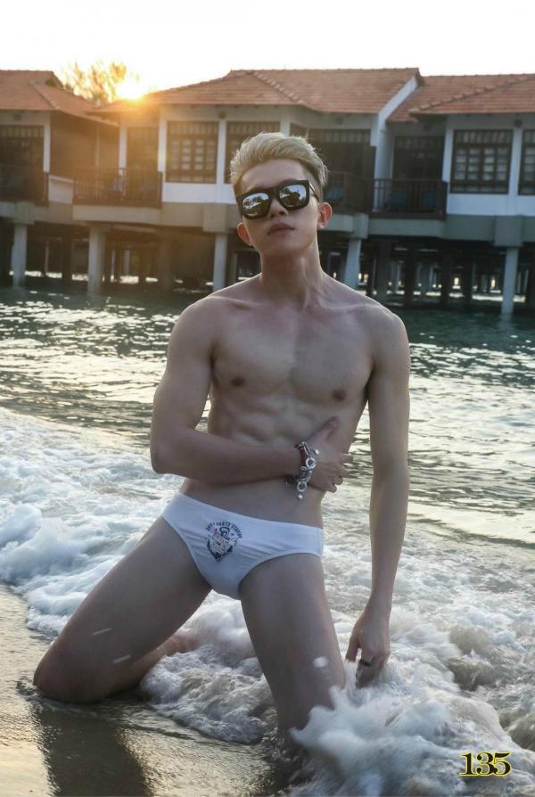 MAN--No.01---Kuala-Lumper-Fashion