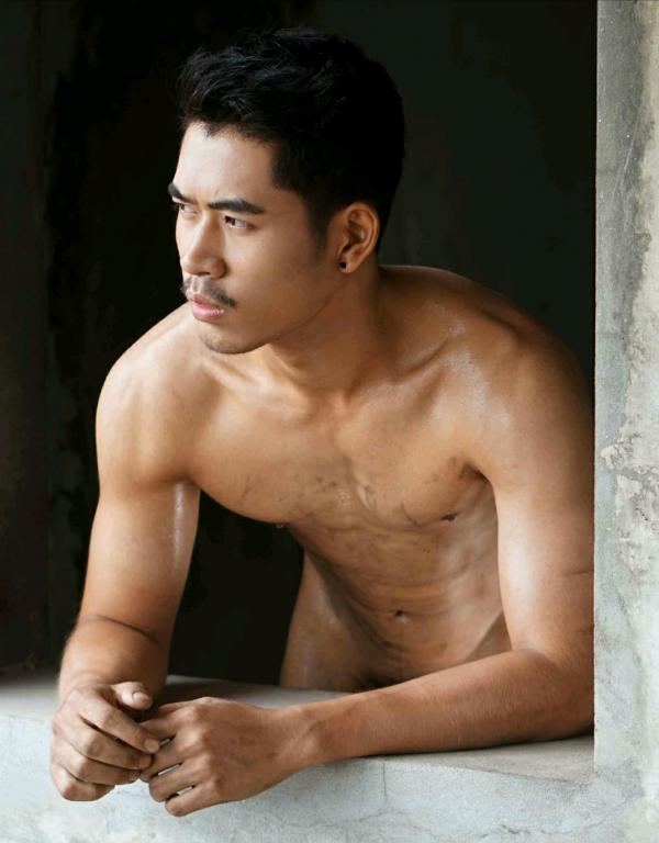 MAN-OMG-2-–-Ron-Apichat