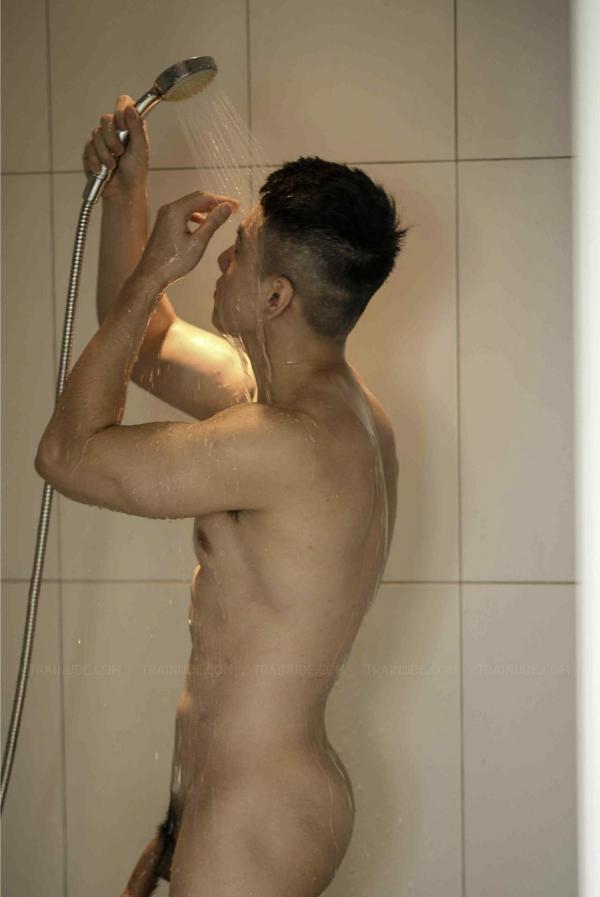 MANRA-01--Đặng-Quốc-Đạt-bị-chuốc-thuốc-mê-EBOOKVIDEO