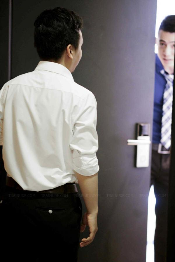 MANRA-01--Đặng-Quốc-Đạt-bị-chuốc-thuốc-mê-EBOOKVIDEO