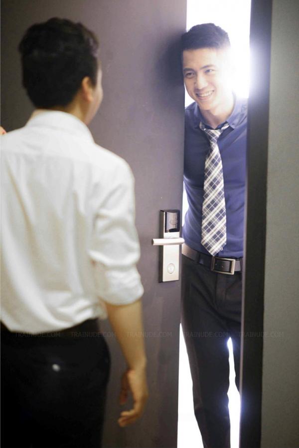 MANRA-01--Đặng-Quốc-Đạt-bị-chuốc-thuốc-mê-EBOOKVIDEO