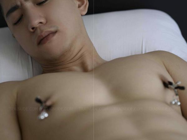 MANRA-01--Đặng-Quốc-Đạt-bị-chuốc-thuốc-mê-EBOOKVIDEO