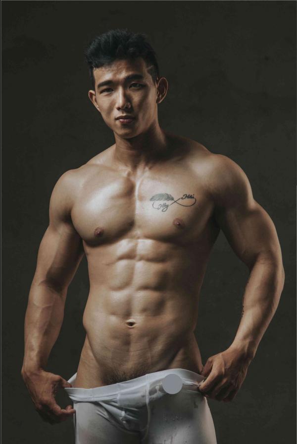 MILKIZZ-03---Bonus-Nude-Pics