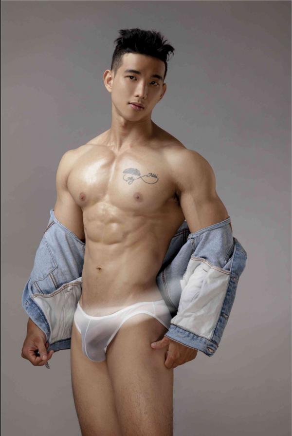 MILKIZZ-03---Bonus-Nude-Pics