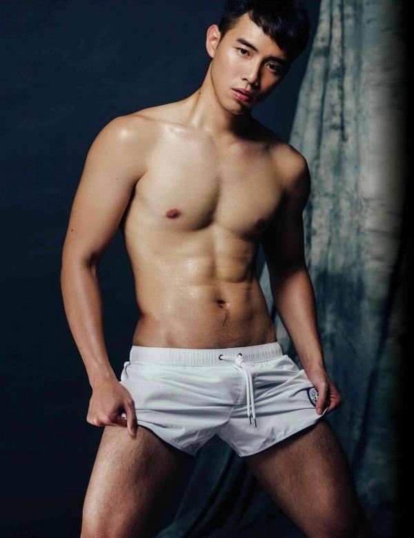 MR.-BODY-01--Sexy-Hot-Man--No-Watermark-