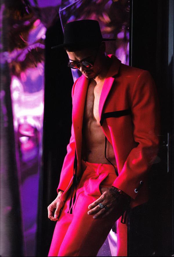 MR.-BODY-01--Sexy-Hot-Man--No-Watermark-