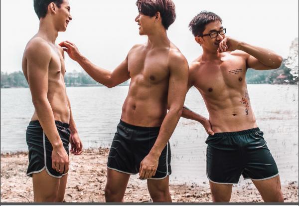 MYTH-Issue-05--Smokin-Hot-Summer--142-Pics--BtS-